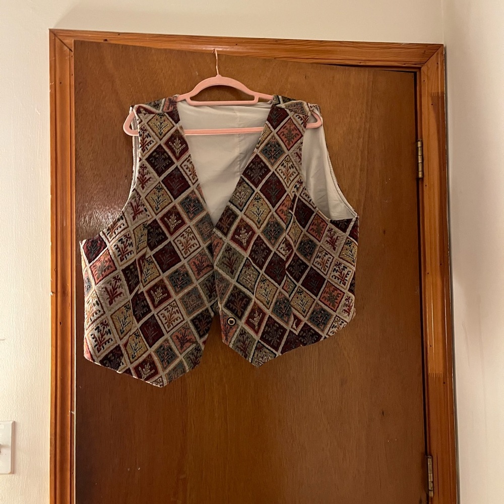 Multicolor Patterned Vest